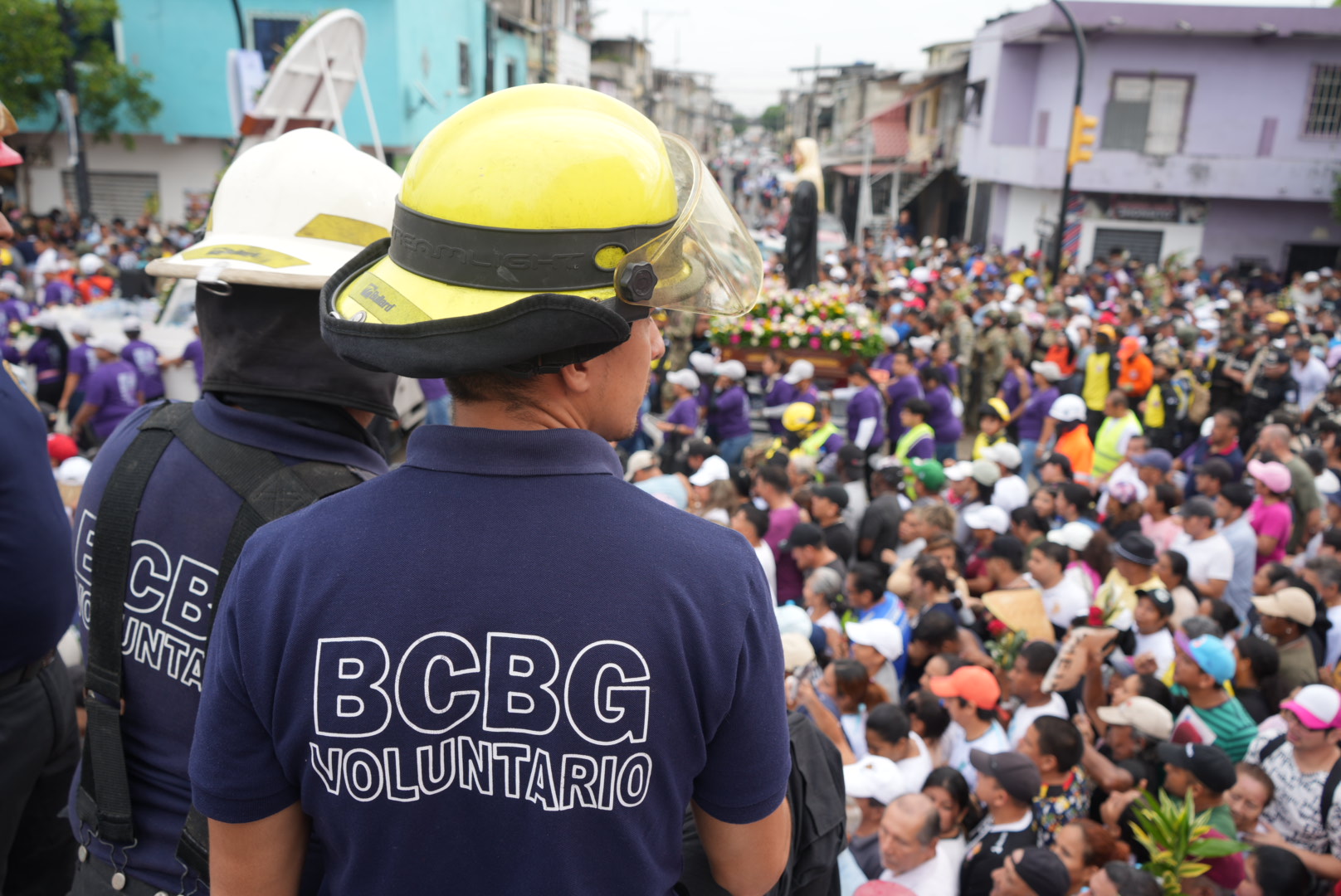 BCBG se hizo presente en la tradicional procesión del Cristo del Consuelo